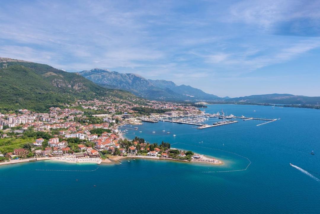 Boka Di Mare Apartment Tivat Exterior foto