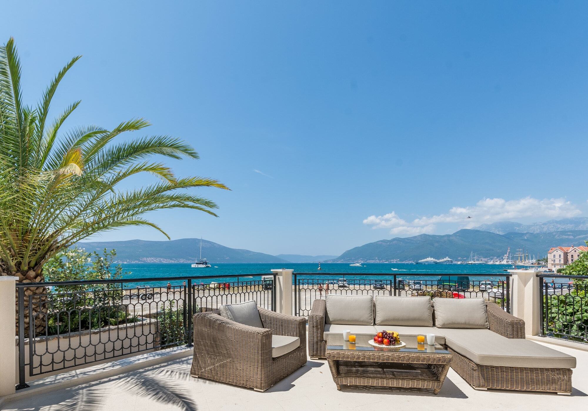 Boka Di Mare Apartment Tivat Exterior foto